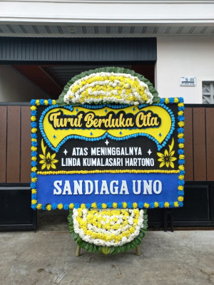 Papan Bunga Duka di Andonohu